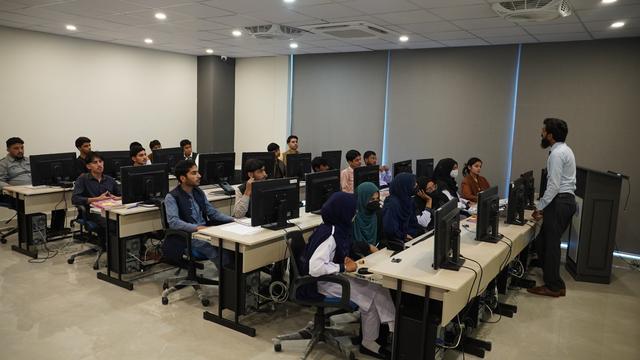 IT Labs at Barkat International College